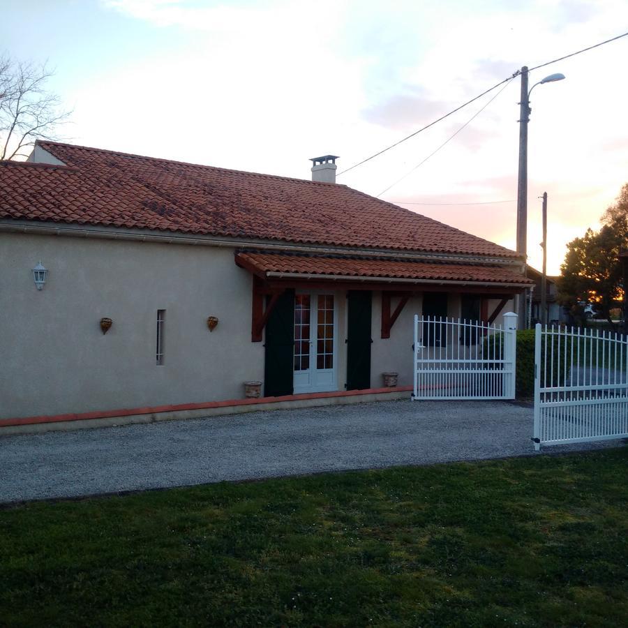 La Mancine Laulan Bed & Breakfast Jau-Dignac-et-Loirac Exterior photo