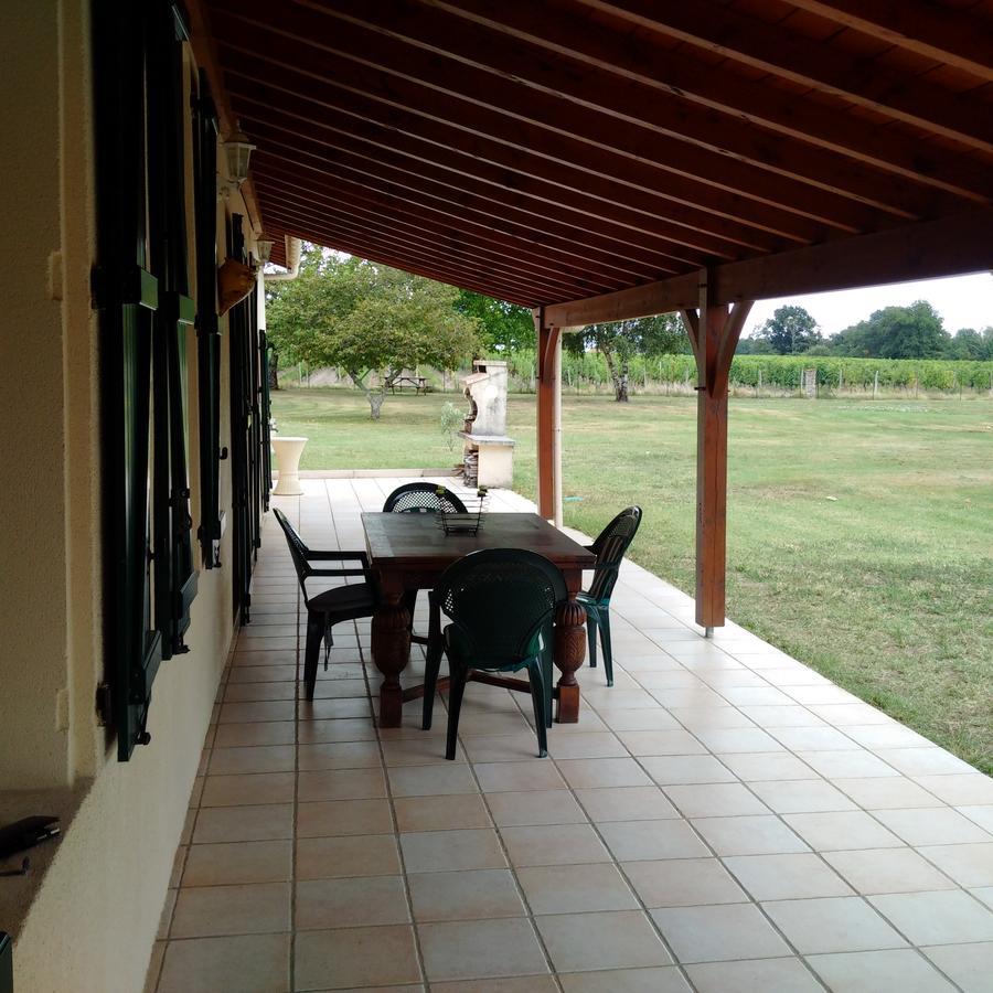 La Mancine Laulan Bed & Breakfast Jau-Dignac-et-Loirac Exterior photo